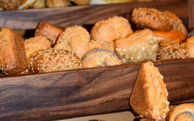 Scotty + Paul Hotel Deggendorf