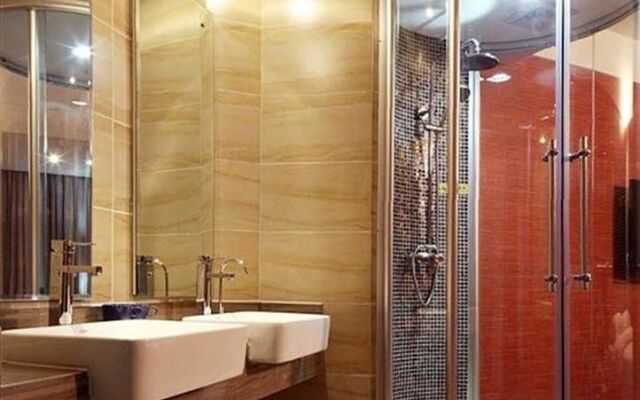 Zhengzhou Oak 5 Seasons Hotel