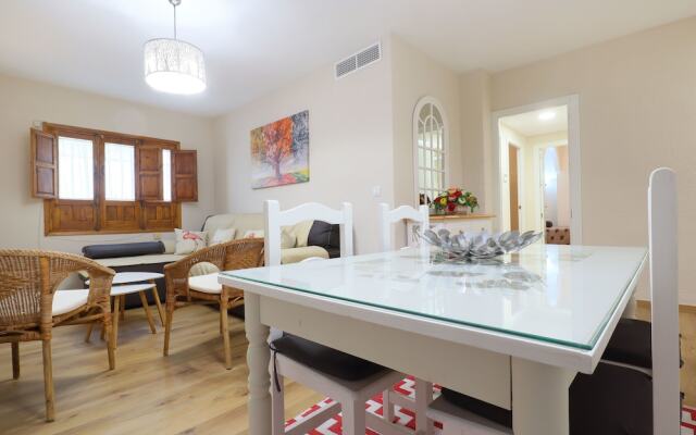 Apartamento en la Muralla Mezquita