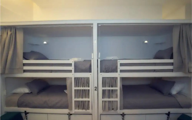 Hostel Matosinhos Suites