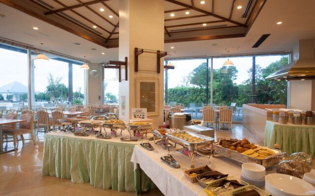 YYY CLUB iE RESORT