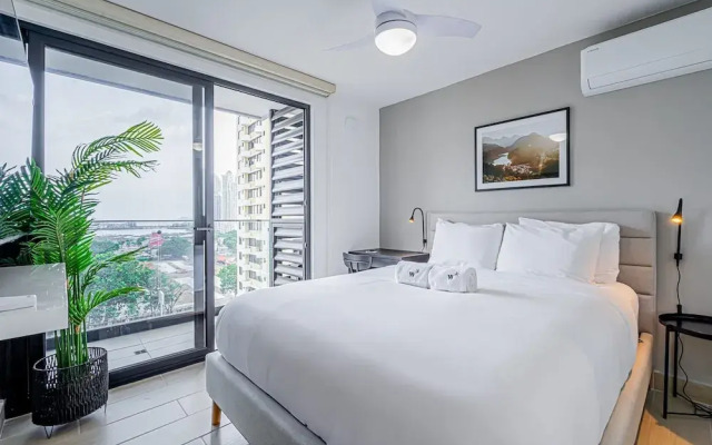 w Elegant 1BR With Balcony in San Francisco