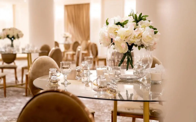 Five Season Hotel