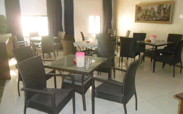 Al Jamal Hotel Suite