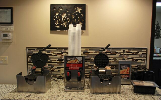 Red Lion Inn and Suites Kennewick Tri-Cities