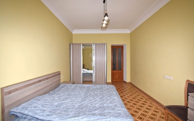 Moskovyan apartment HR agency