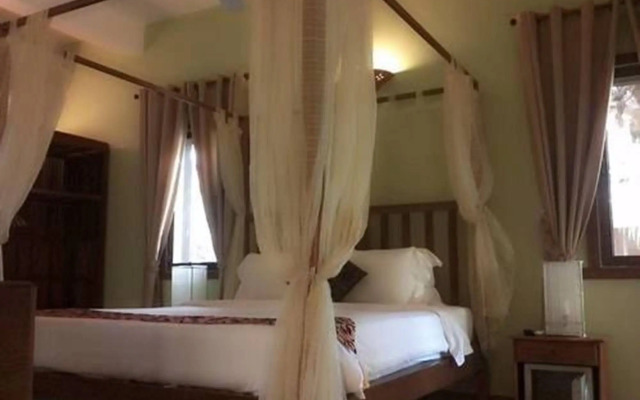Robam Inn