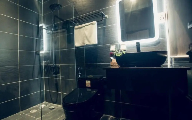 HANZ KOI Boutique Hotel Saigon