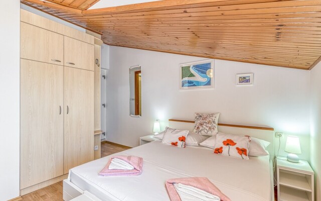 Brač Mladineo Studio A1 300mt From sea