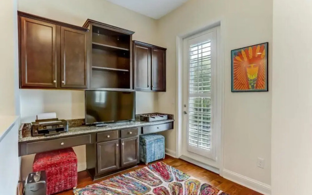2106 Summerwoods