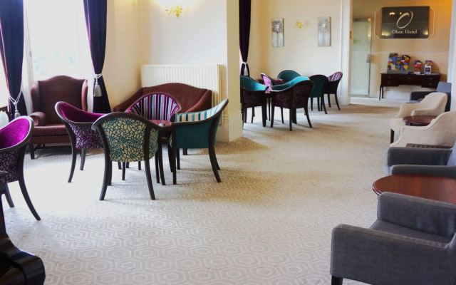 OYO Oban Hotel