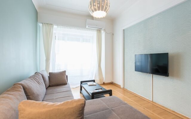 Adelos City apartment next to Academy