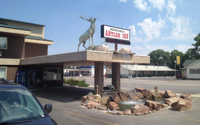 Buffalo Bill's Antlers Inn