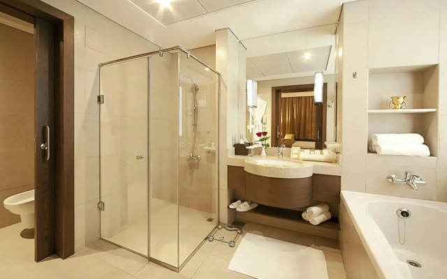 Oaks Liwa Executive Suites