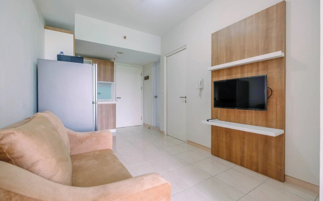 Comfortable 2Br Apartment At Springlake Summarecon Bekasi