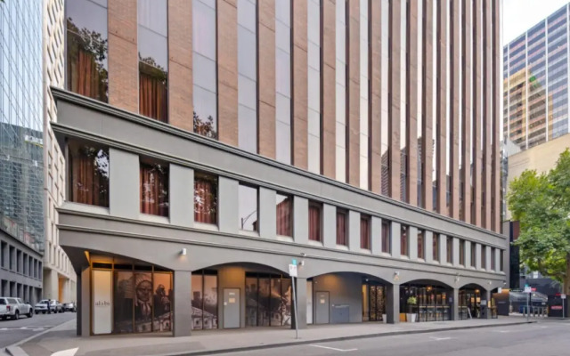 Melbourne City Suites