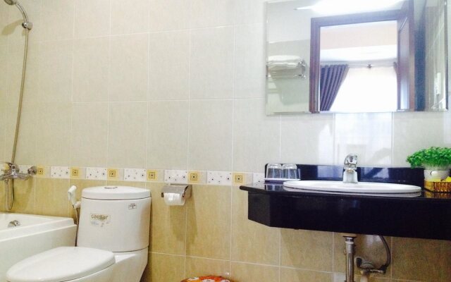 Queen Garden Hotel