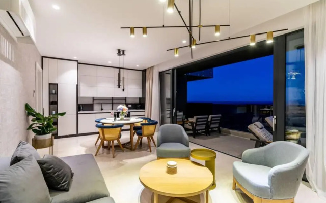 New&Luxury 5* with an Amazing View - Pure Apartment