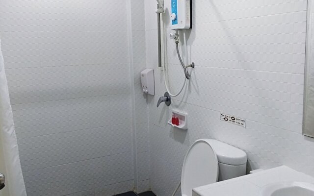 Baan Oui Phuket Guest House