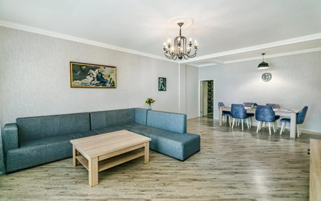 Nizami Küçəsi Bedrooms 3