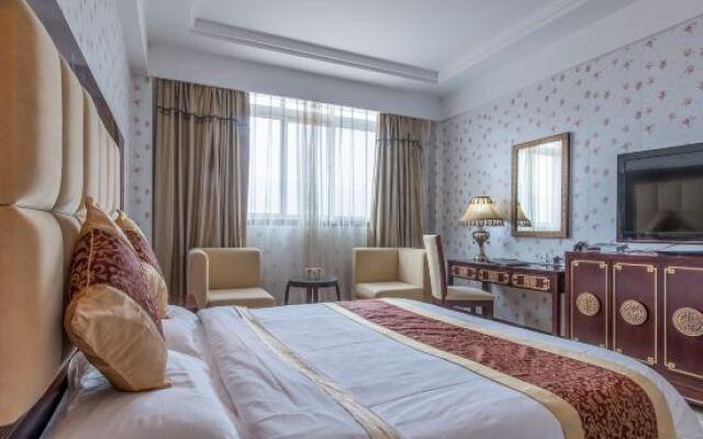 Huashen Hotel (Yuzhou Shenhou Ancient Town)