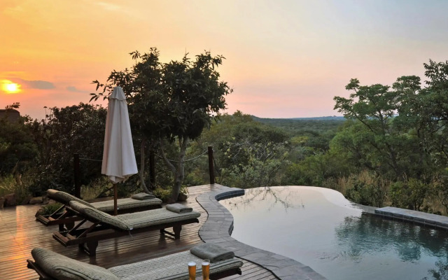 Zwahili Game Lodge & Spa