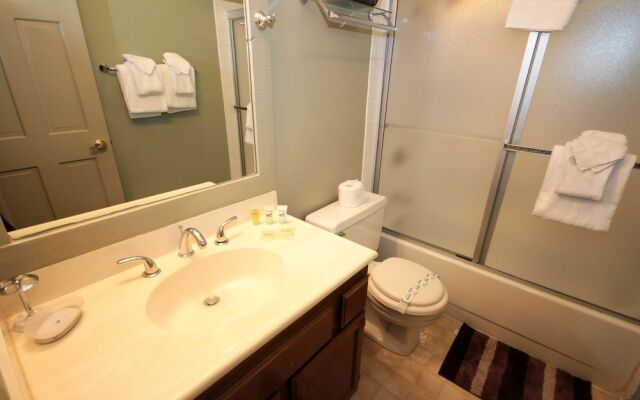 Mountainback #61, Den 2 Bedroom Condo