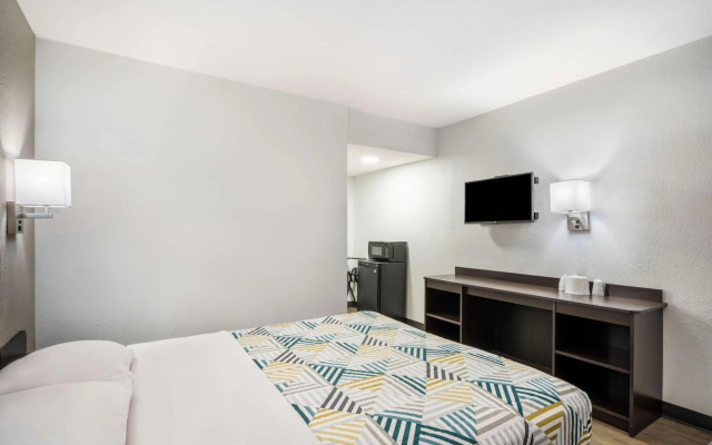 Motel 6 Sandston, VA - Richmond, Va