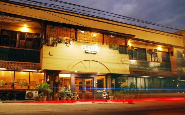 Centro Mactan Suites