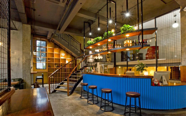 Zero Five One Seven Inn