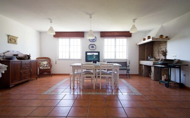 Villa - 4 Bedrooms - 101982