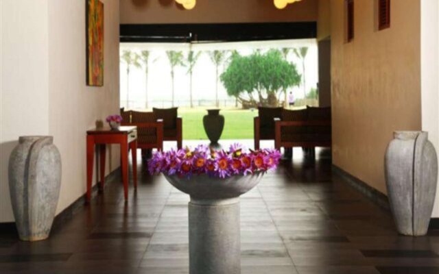 Kamili Beach Hotel