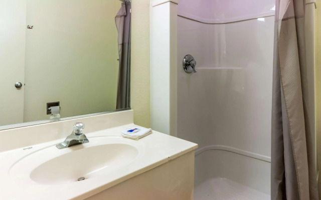 Motel 6 Green River, UT