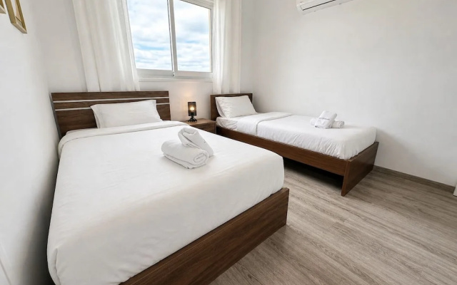 Olympus Stylish 2-BR Apt in Larnaca