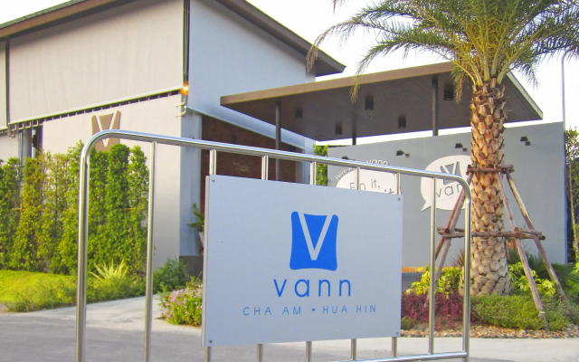Vann Hua Hin Resort
