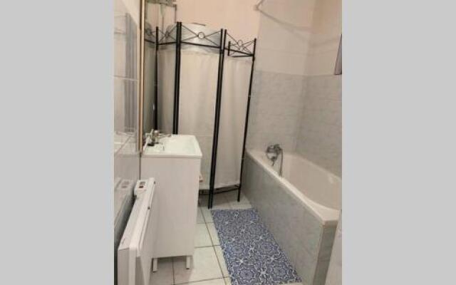 Grand Et Joli Appartement Centre De Douai D4