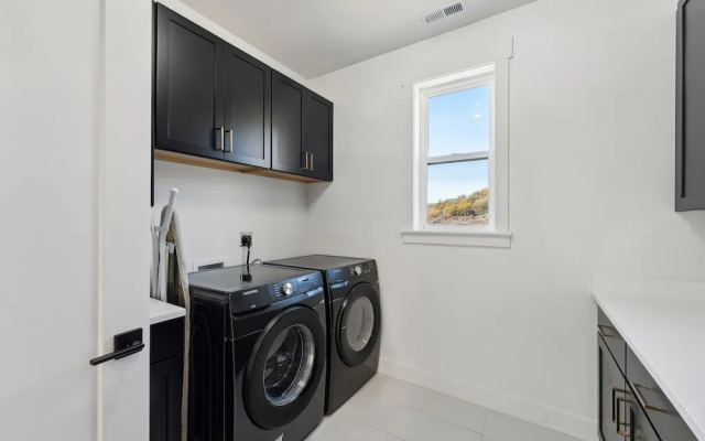 Deer Springs by Park City Vacations