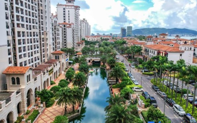 Wehouse Spanish-themed resort hotel in Twin Moon Bay, Huizhou – Outside – Huizhou