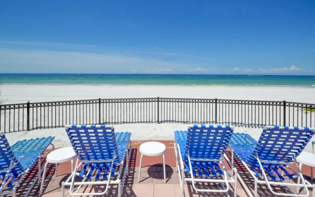 Tides Beach Club 5-354 by Vtrips