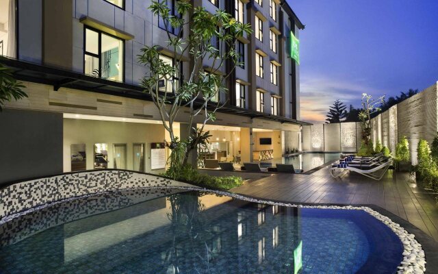 Kamaniiya Petitenget Seminyak