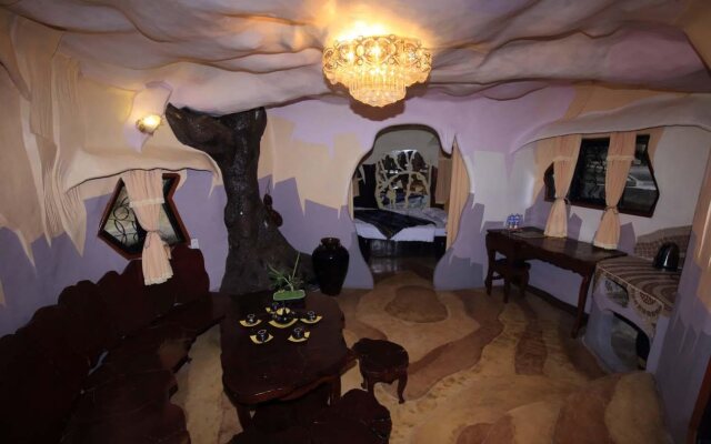 Crazy House
