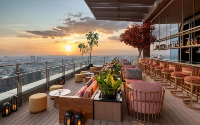 Solaire Resort North