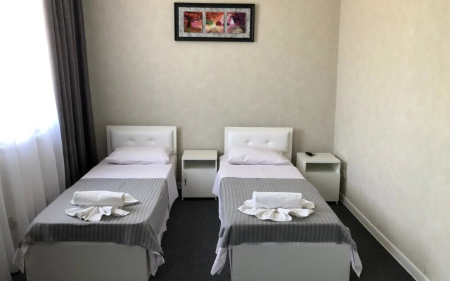 Medelean Hotel