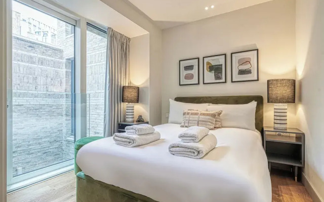 Luxury flats near Big Ben and London Eye