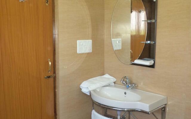 Apnayt Villa - A Luxury Homestay