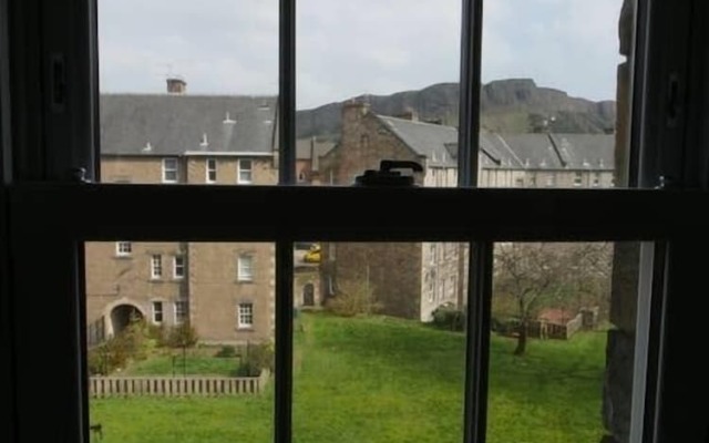 Lovely Flat In The Heart Of Old Town