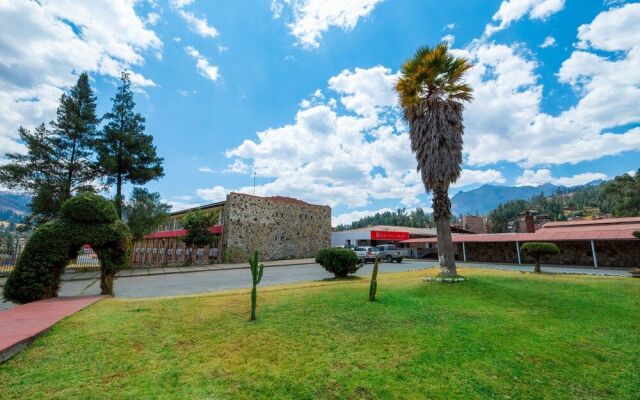 Real Hotel Huascaran