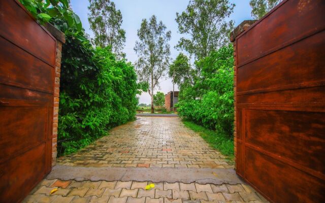 V Resorts Chambal Paradise Resort