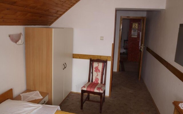 Guesthouse Javor