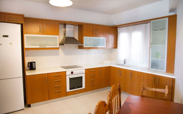 Iridanos Apartments